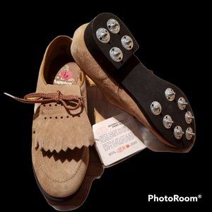 Brand New HUSH PUPPIES Suede Brogue Golf Cleats (Size 6)